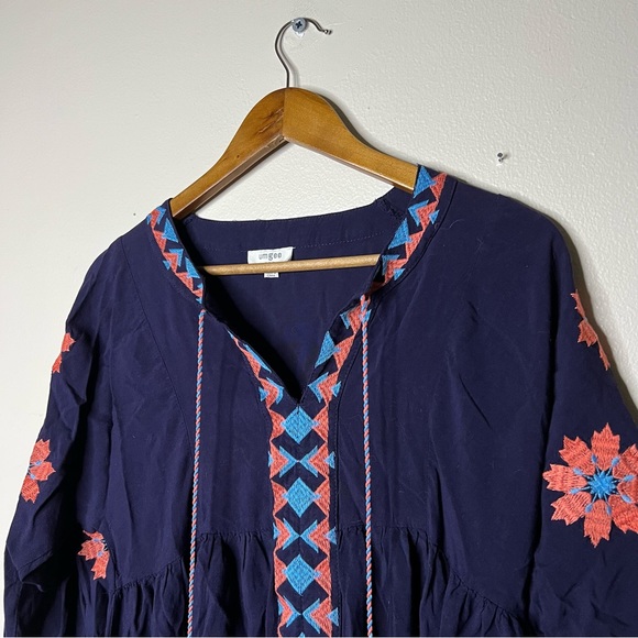 Umgee Embroidered Deep Blue Tunic Shift Dress S Floral 3/4 Sleeve Tassels - Picture 2 of 12